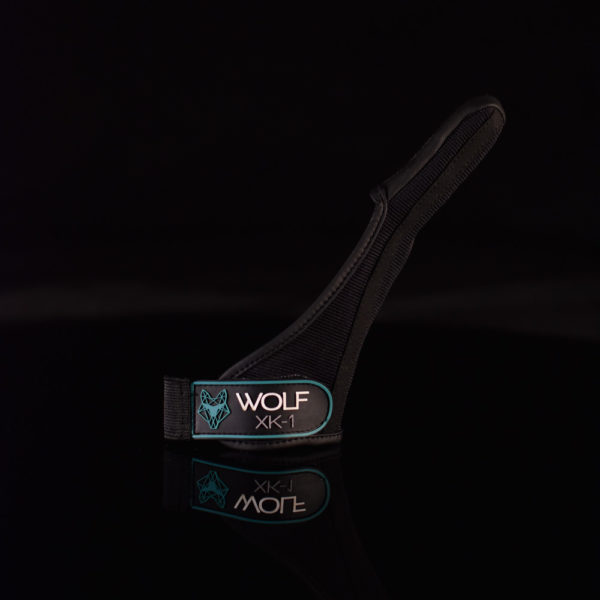 Wolf Casting Glove